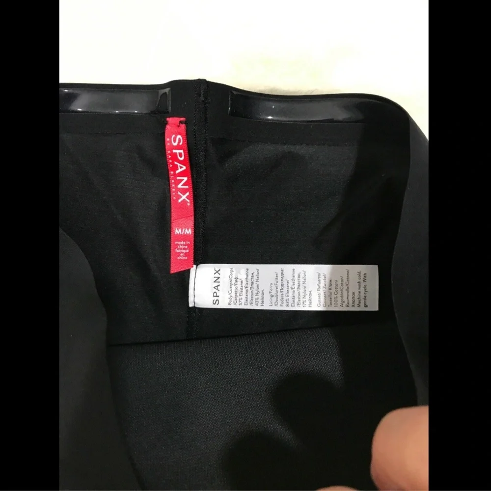 NEW‎ Spanx 'Thinstincts' High-Waist Mid-Thigh Short Shaper Black [Sz Medium ]
